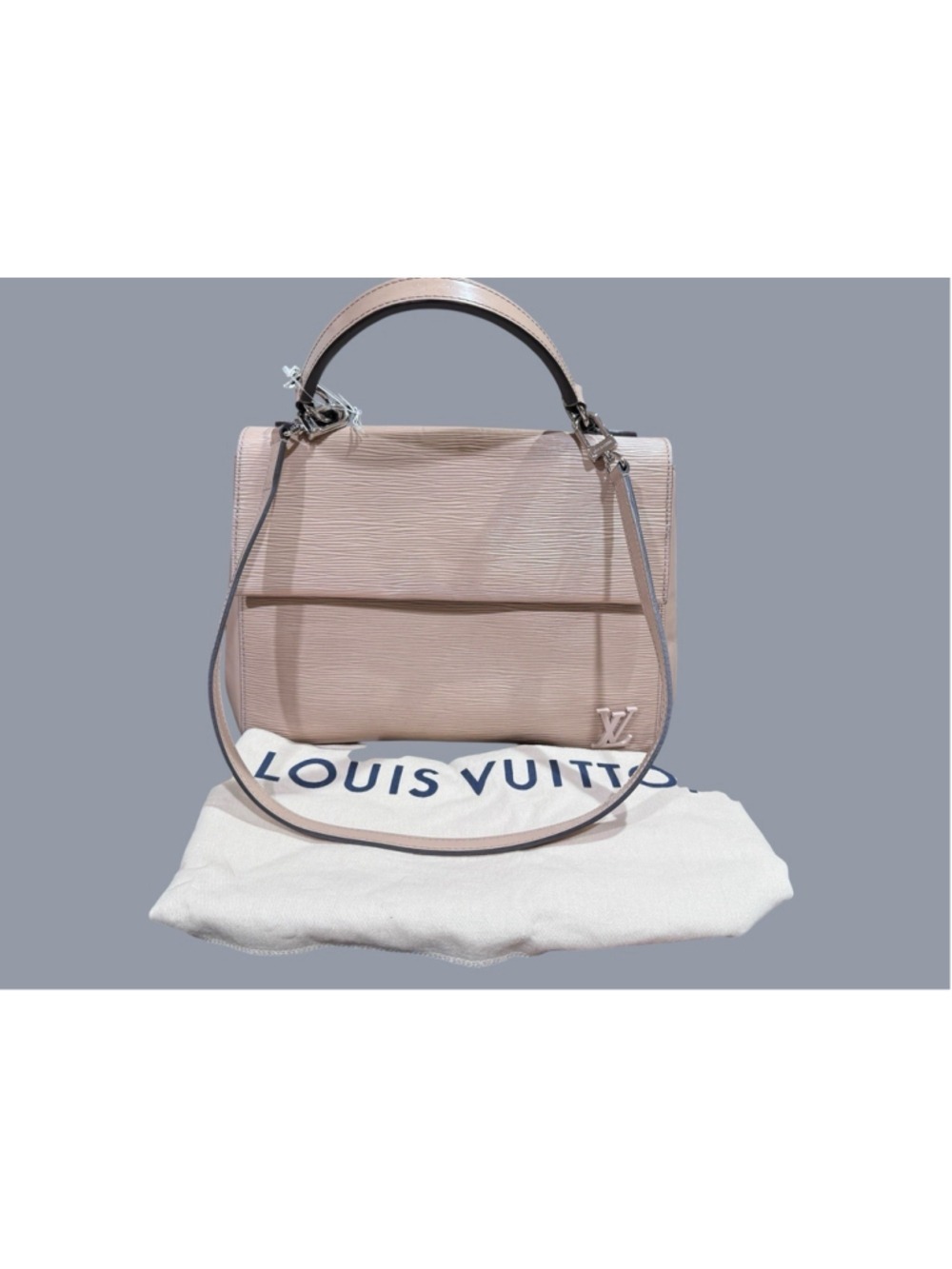 Louis Vuitton Cluny Shoulder Bag MM, Dust Bag, Box